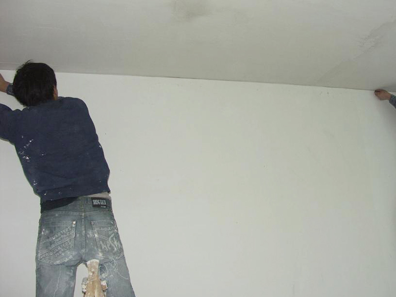 內墻涂料能不能加水？注意事項！